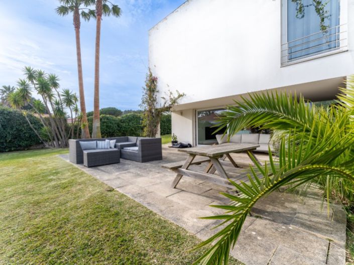 Image No.50-4 Bed House for sale