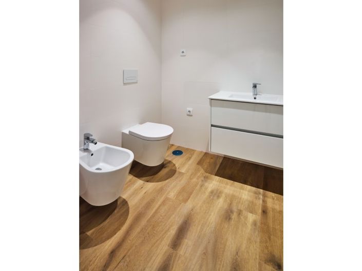 Image No.21-2 Bed Apartment for sale