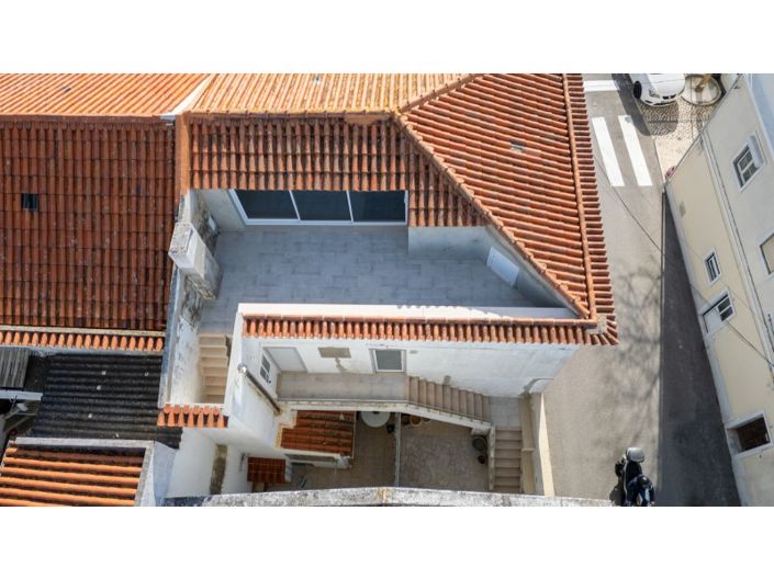 Image No.13-3 Bed Apartment for sale