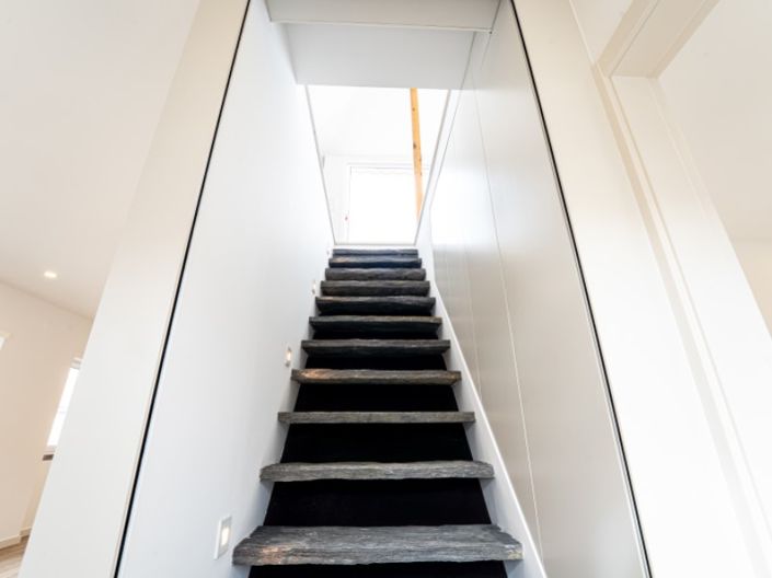 Image No.29-3 Bed Apartment for sale