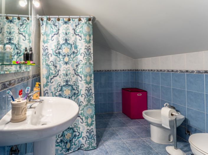 Image No.19-2 Bed Apartment for sale