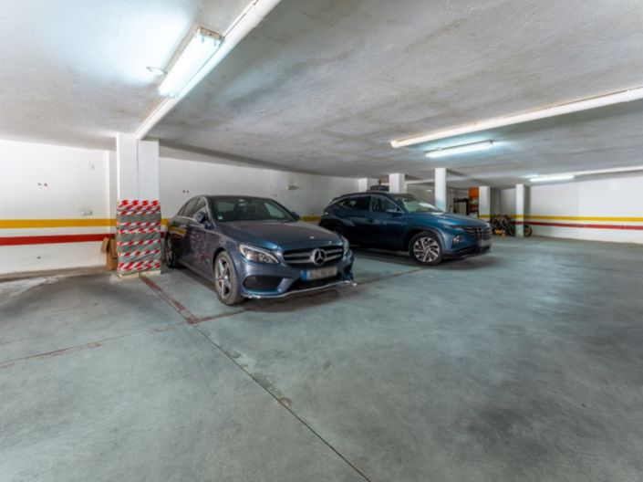 Image No.20-2 Bed Apartment for sale