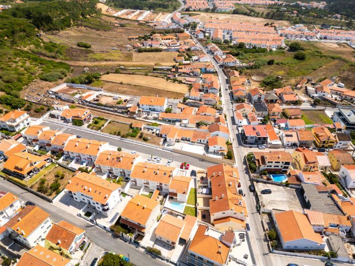 Image No.25-2 Bed Apartment for sale