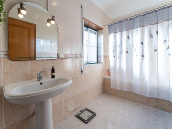 Image No.20-Maison de 4 chambres à vendre à Alcobaça