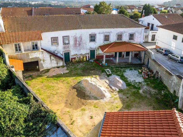 Image No.32-7 Bed House for sale