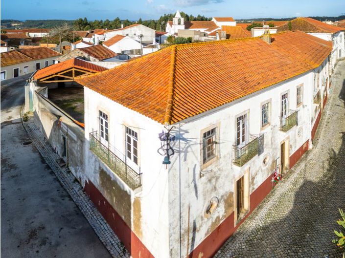 Image No.33-7 Bed House for sale