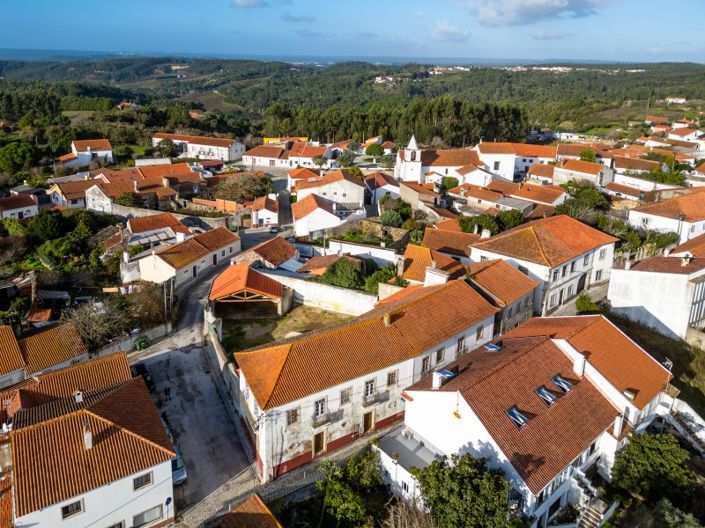 Image No.35-7 Bed House for sale