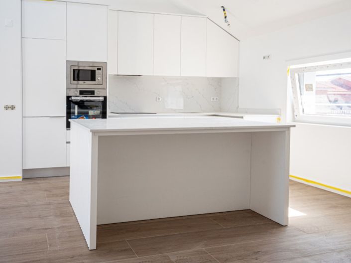 Image No.3-3 Bed Apartment for sale