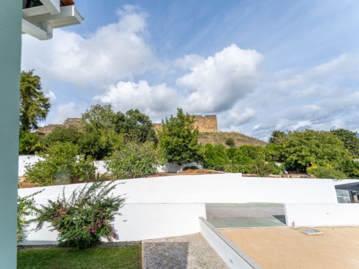 Image No.35-5 Bed House for sale