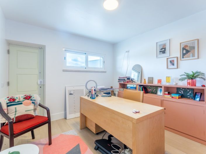 Image No.52-5 Bed House for sale