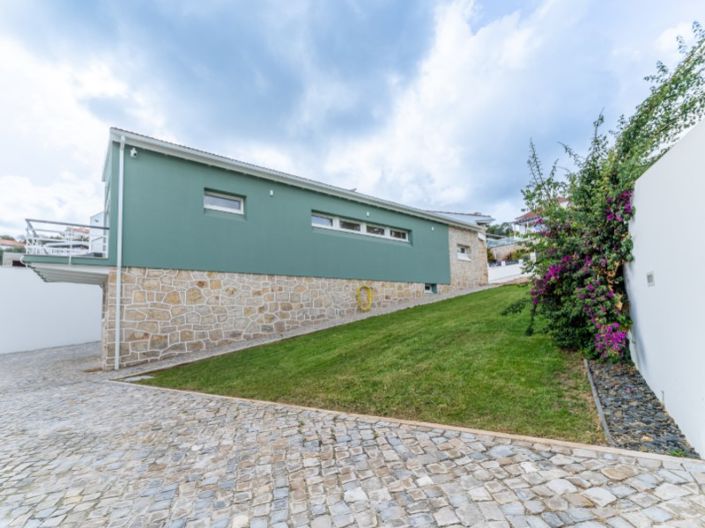 Image No.54-5 Bed House for sale