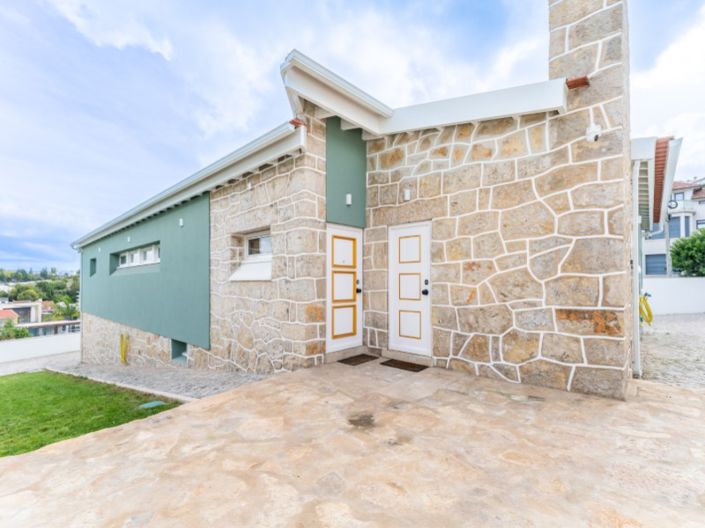 Image No.58-5 Bed House for sale