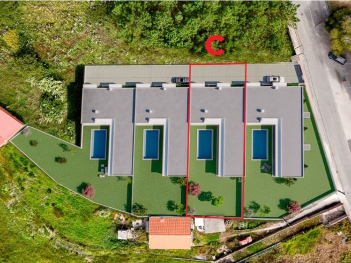 Image No.16-4 Bed House for sale