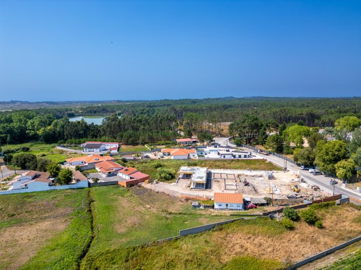 Image No.35-4 Bed House for sale