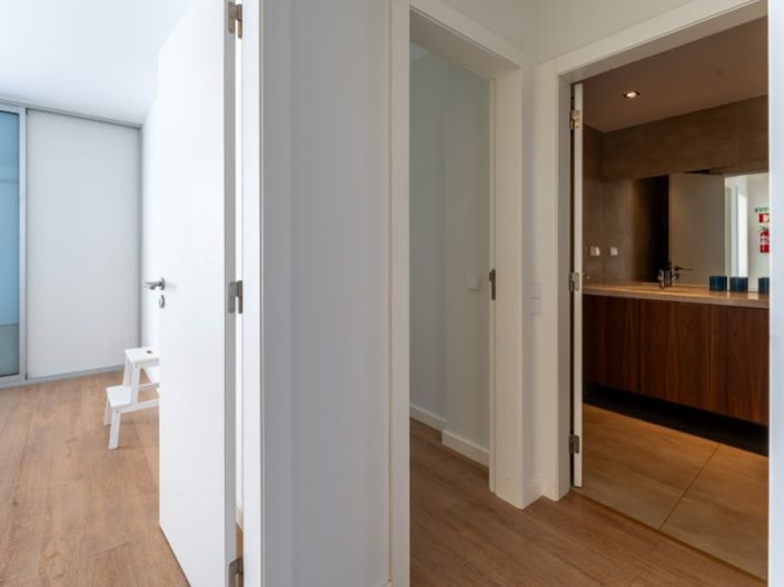 Image No.16-3 Bed House for sale