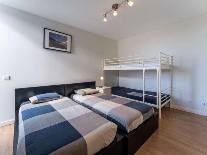 Image No.19-3 Bed House for sale