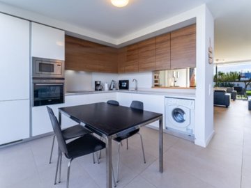 idfdb9b301-0000-0500-0000-0000177fc2fd