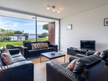 idfdb9b301-0000-0500-0000-0000177fc316