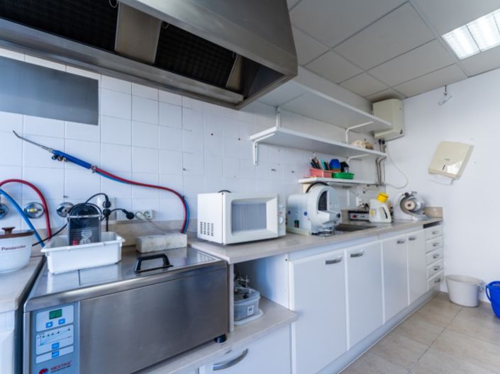 Image No.39-Commercial for sale