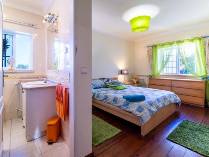 Image No.10-5 Bed House for sale