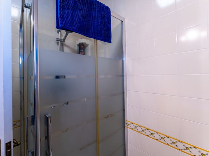 Image No.14-5 Bed House for sale