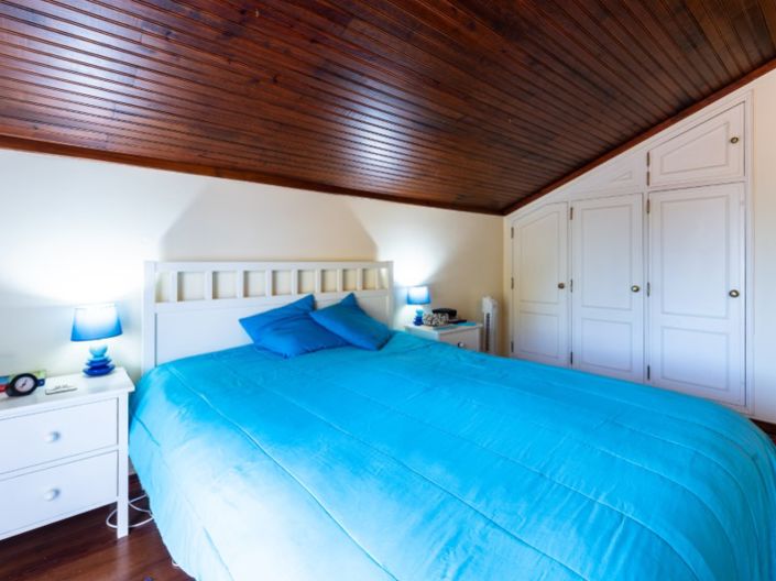 Image No.32-5 Bed House for sale