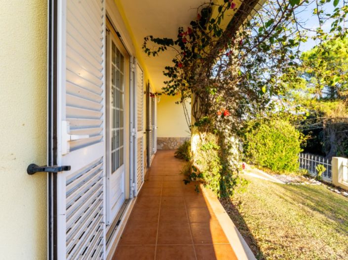 Image No.47-5 Bed House for sale