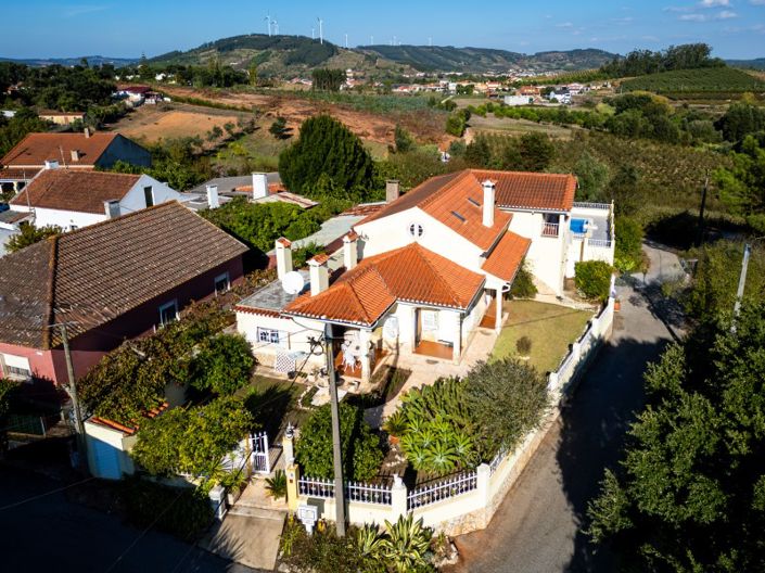 Image No.56-5 Bed House for sale