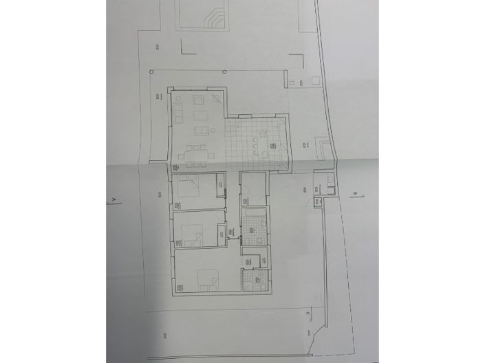 Image No.10-3 Bed House for sale