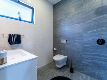 idea8f8201-0000-0500-0000-000013d71c1e