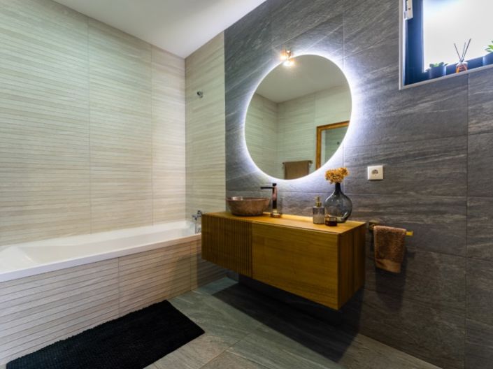 Image No.20-3 Bed House for sale