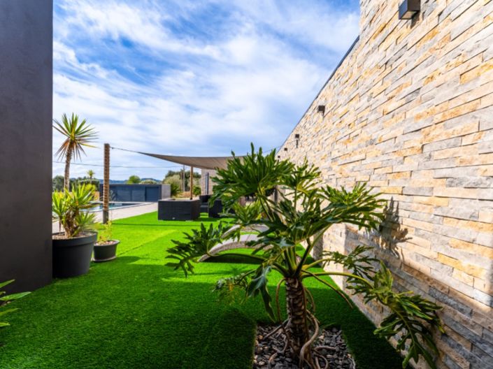 Image No.35-3 Bed House for sale