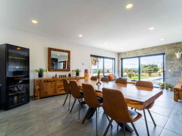 Image No.46-3 Bed House for sale