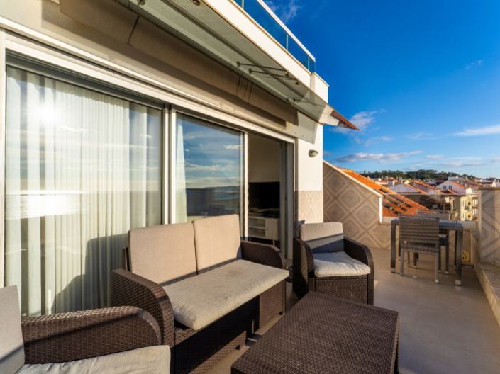 Image No.23-2 Bed Apartment for sale