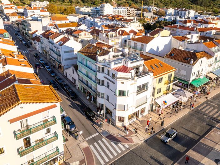 Image No.35-2 Bed Apartment for sale