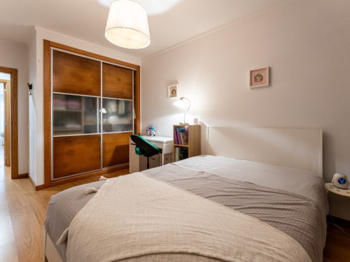 Image No.27-3 Bed Apartment for sale