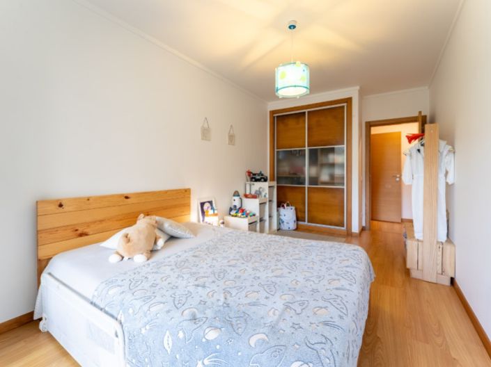 Image No.30-3 Bed Apartment for sale