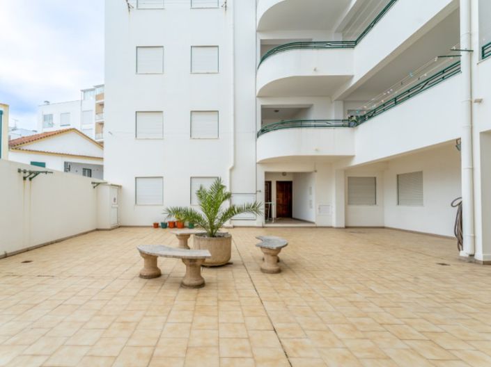 Image No.17-Bar for sale