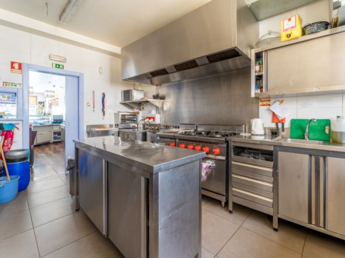 Image No.25-Bar for sale