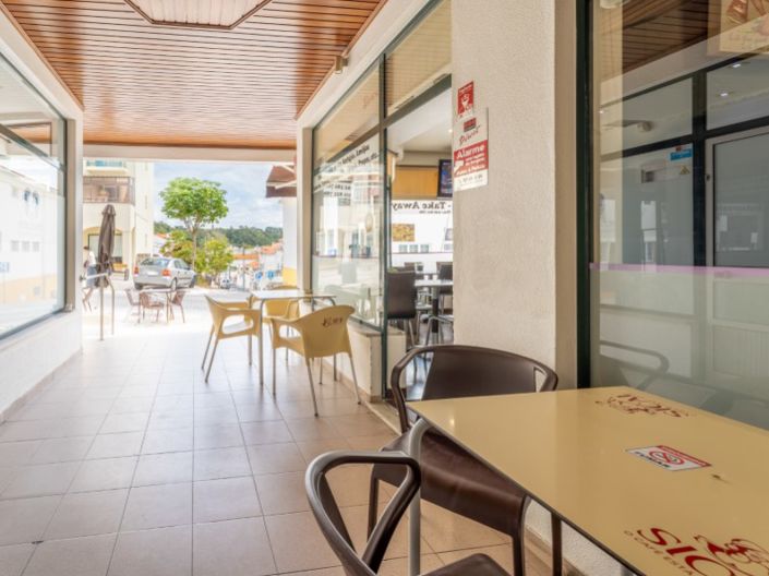 Image No.26-Bar for sale