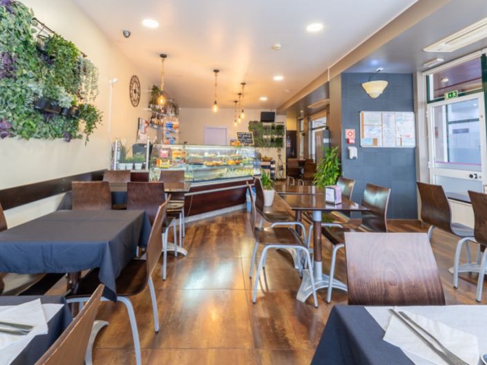 Image No.6-Bar for sale