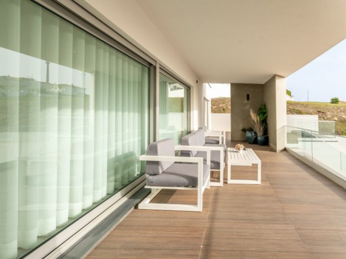 Image No.38-4 Bed House for sale