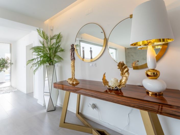 Image No.45-4 Bed House for sale