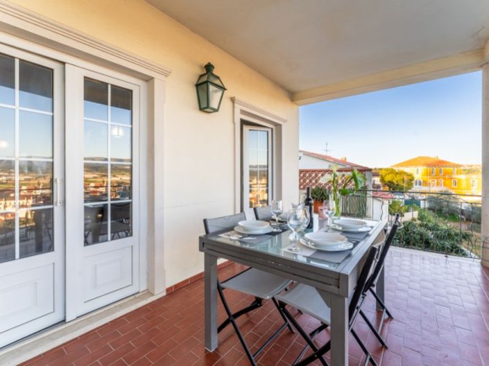 Image No.24-5 Bed House for sale