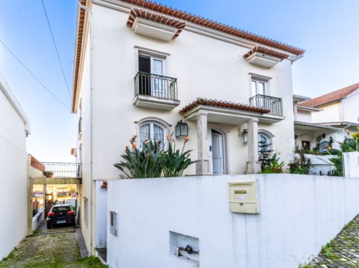 Image No.59-5 Bed House for sale