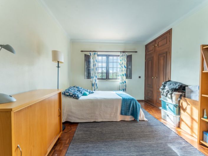 Image No.13-4 Bed House for sale