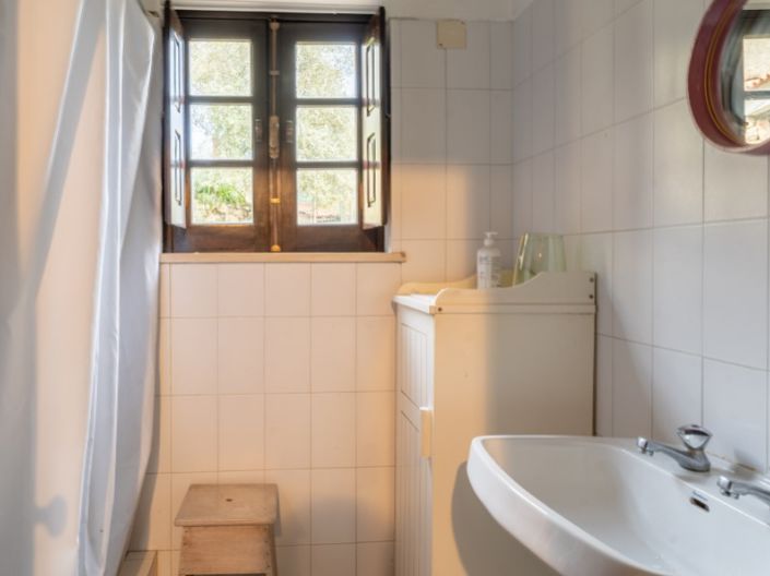 Image No.19-4 Bed House for sale