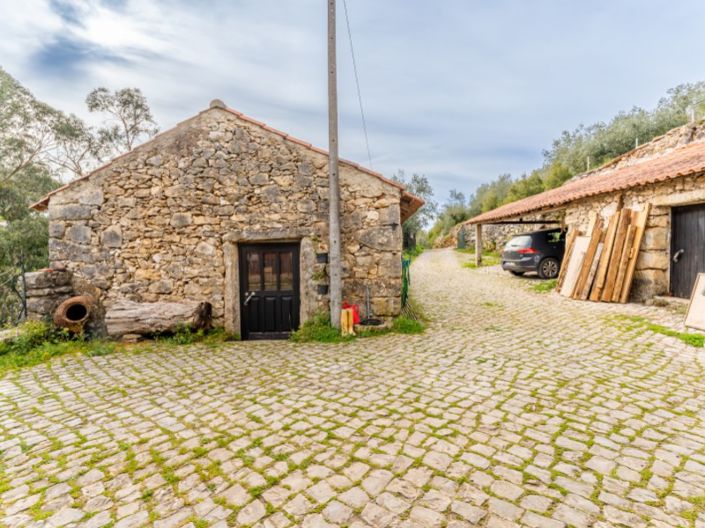 Image No.23-4 Bed House for sale