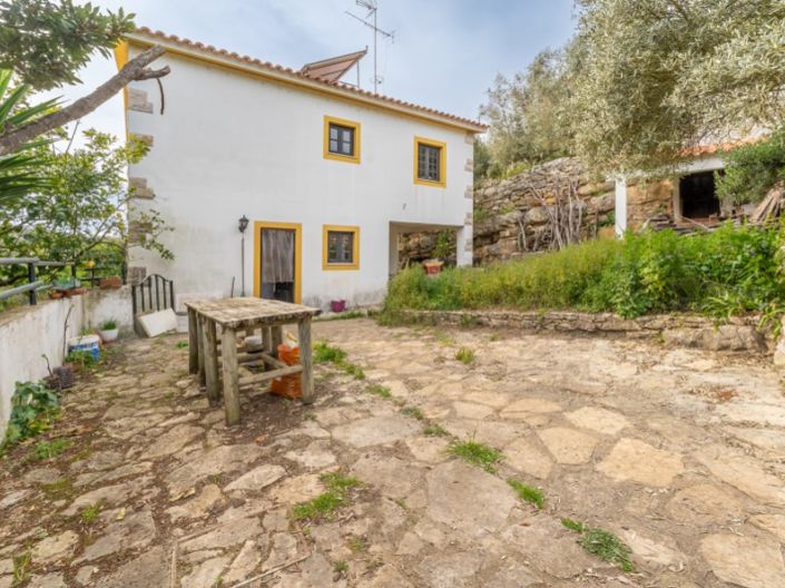 Image No.26-4 Bed House for sale