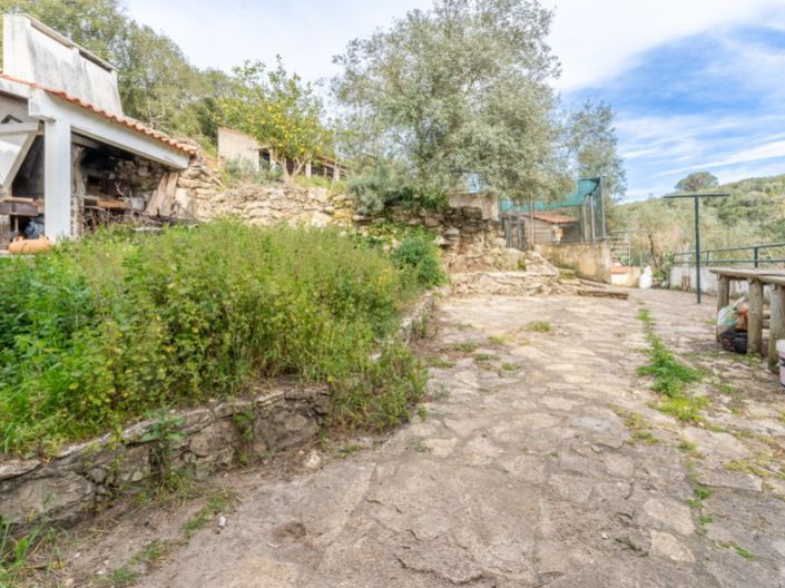 Image No.31-4 Bed House for sale